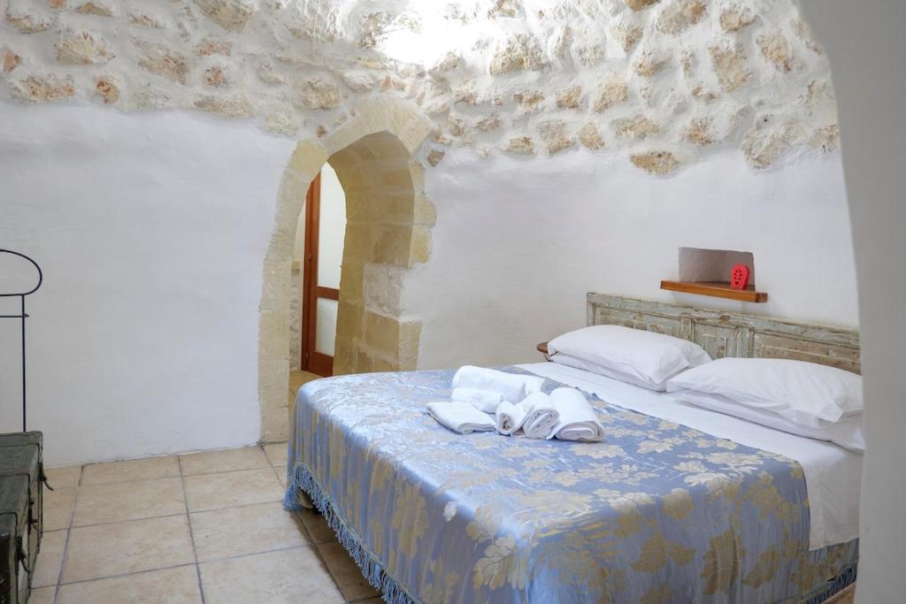 La pajara: il soffitto a cono in pietra